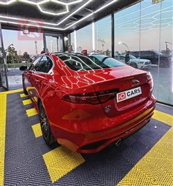 جاكوار XE